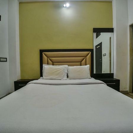 Hotel Vinayaka Nāthdwāra エクステリア 写真