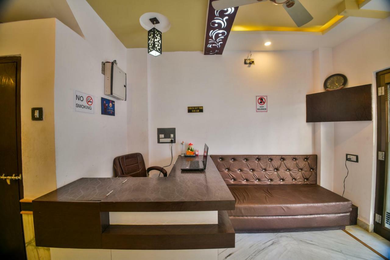 Hotel Vinayaka Nāthdwāra エクステリア 写真